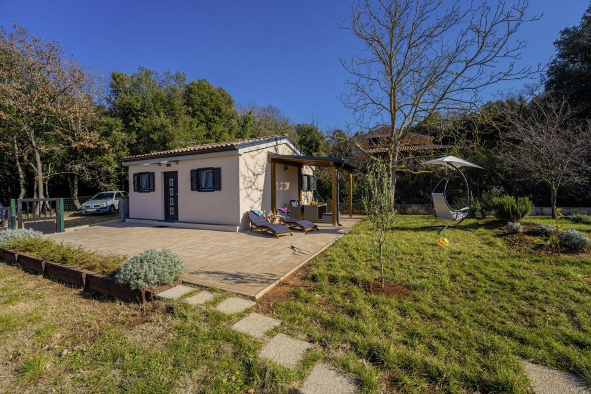 Modean In Pula - Haus Fuer 2-3 Personen Villa ภายนอก รูปภาพ